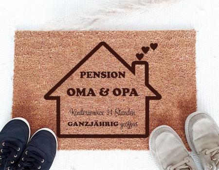 Personalisierte Fußmatte - Hotel Oma & Opa