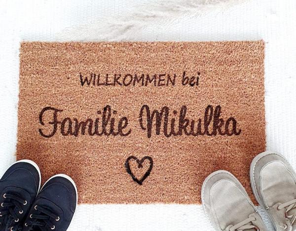 Fußmatte personalisiert - "Herzlich Willkommen"